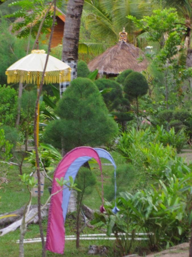 Jepun Bungalows Gili Meno Exteriör bild